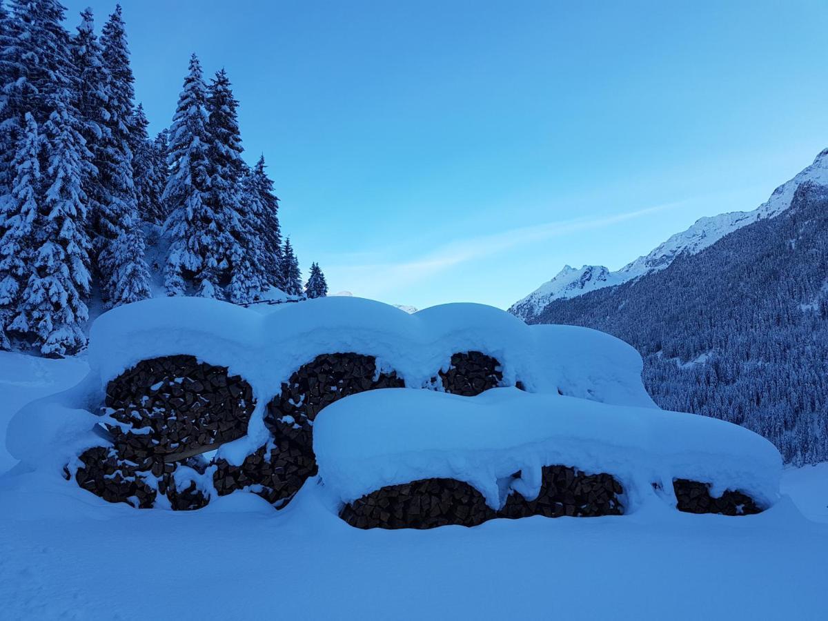 Baeckerei Schranz Acomodação com café da manhã Sankt Leonhard im Pitztal Exterior foto